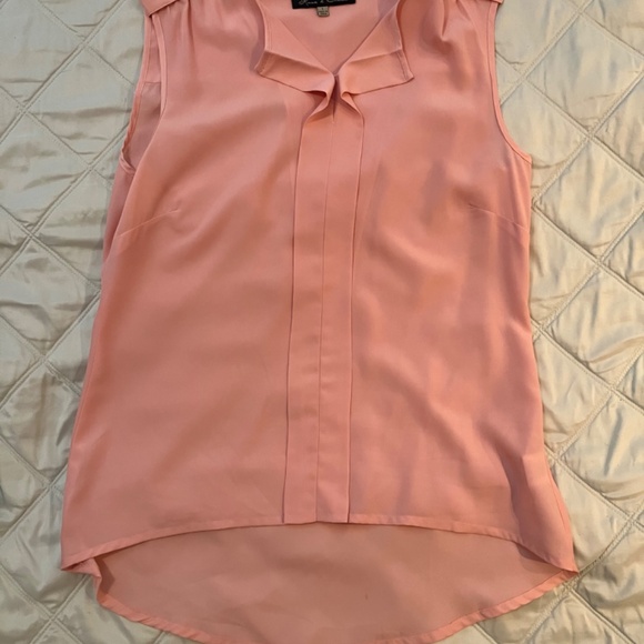 Lot of Two Beautiful Flowing Tops Summer - Picture 2 of 8